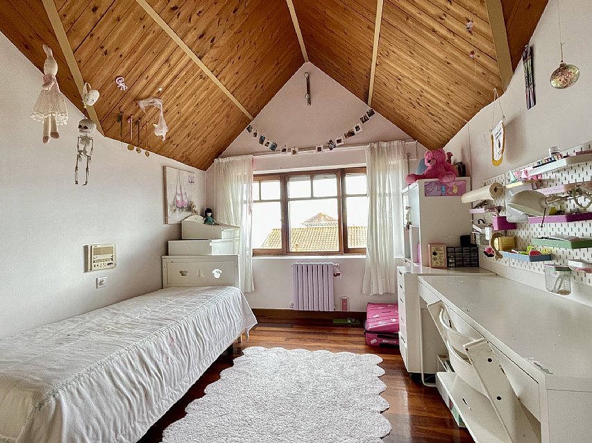 Duplex de 260 metros con garaje cerrado en El Sardinero