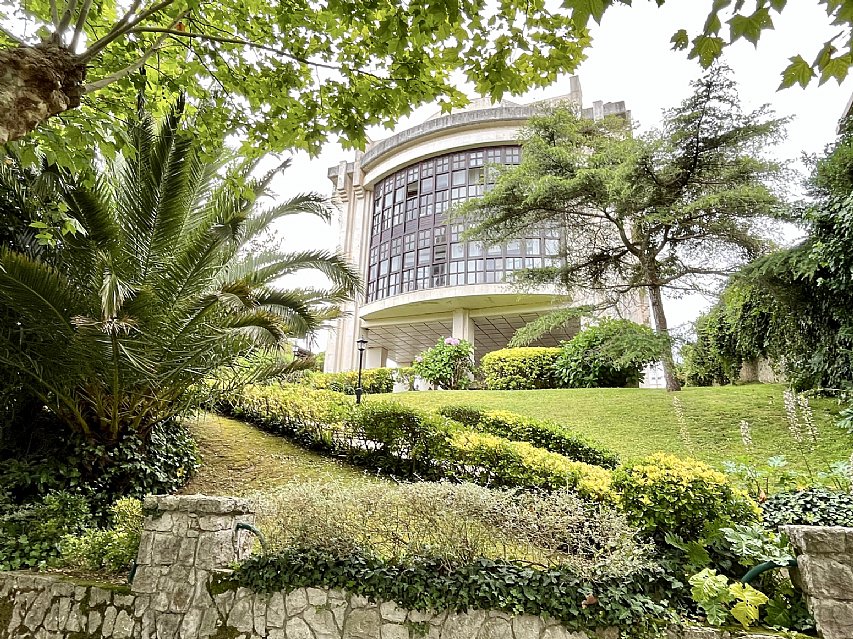 Duplex de 260 metros con garaje cerrado en El Sardinero