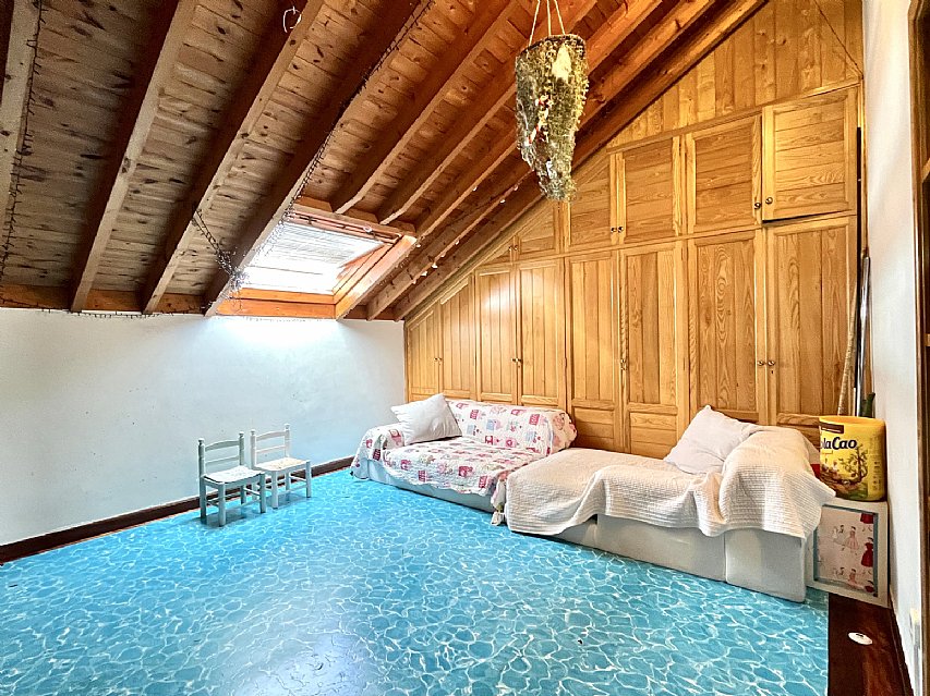 Duplex de 260 metros con garaje cerrado en El Sardinero