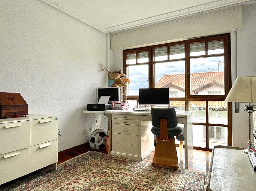 Duplex de 260 metros con garaje cerrado en El Sardinero