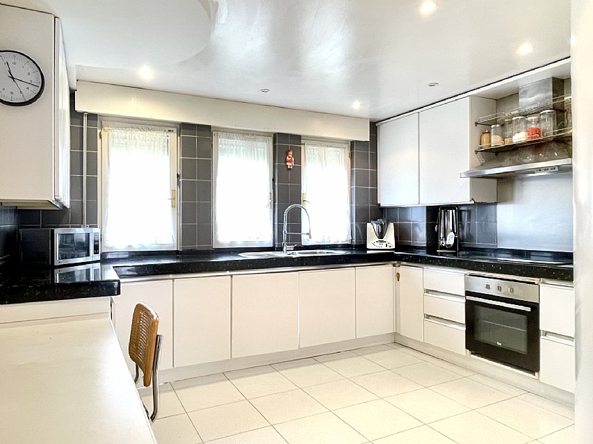 Duplex de 260 metros con garaje cerrado en El Sardinero