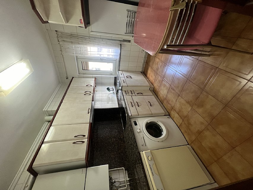 Vivienda de 2 habitaciones y un baño (todo exterior) en el centro de Santander