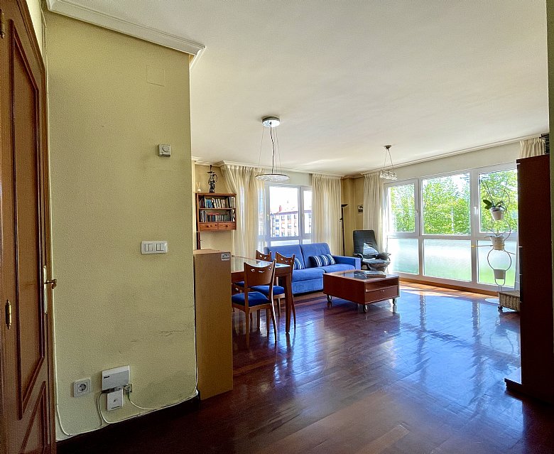 Apartamento para entrar a vivir rodeado de todos los servicios