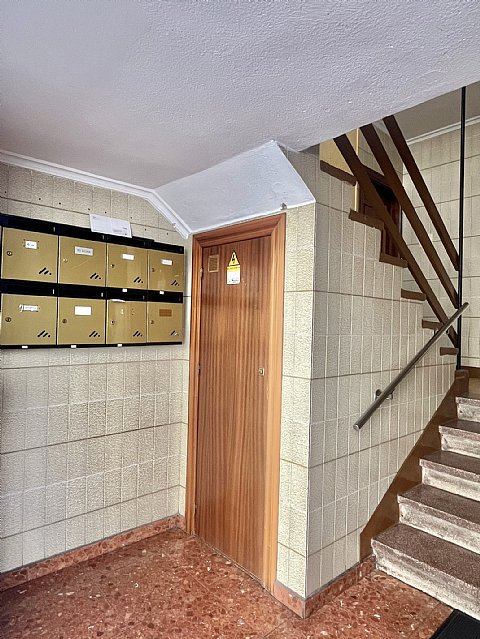 Piso de 2 hab y un baño en el centro de Santander