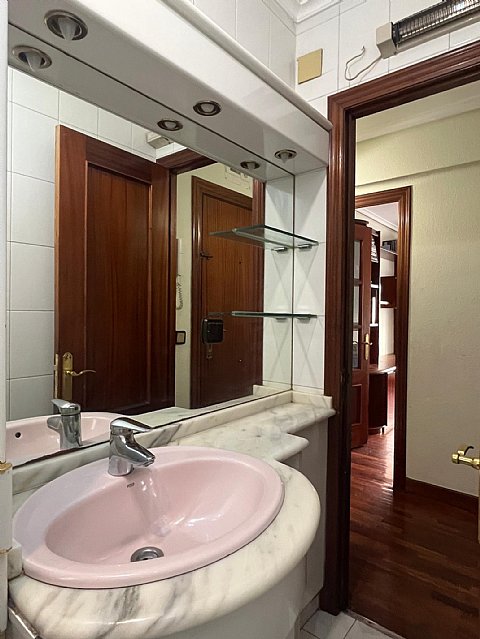 Piso en el centro de Santander! Ubicación privilegiada con todos los servicios al alcance 