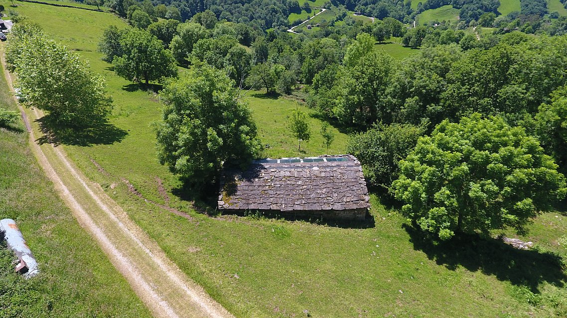Cabaña en Pisueña, Selaya