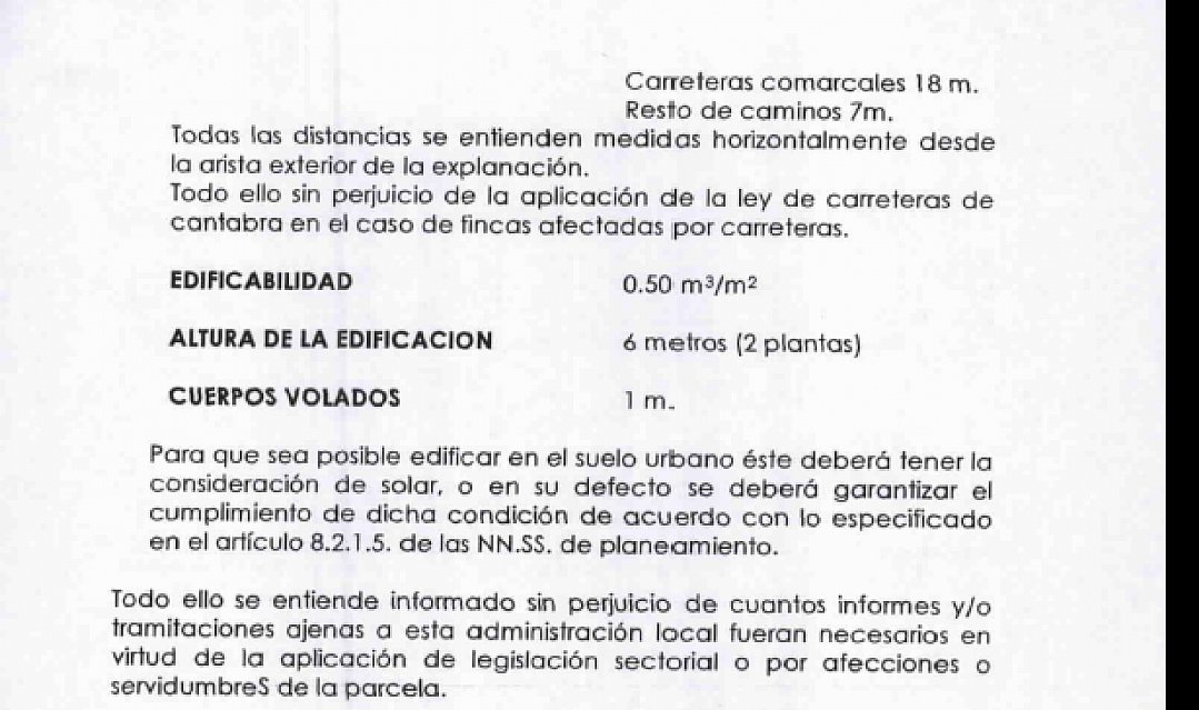 Parcela urbana con suministros y posibilidad de construir 2 chalets independientes de dos plantas. 