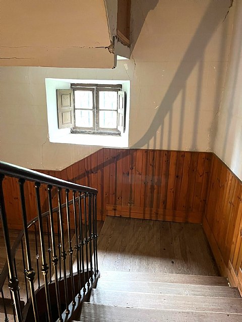 Conjunto de casas señoriales con finca urbana segregable y posibilidad de construir  