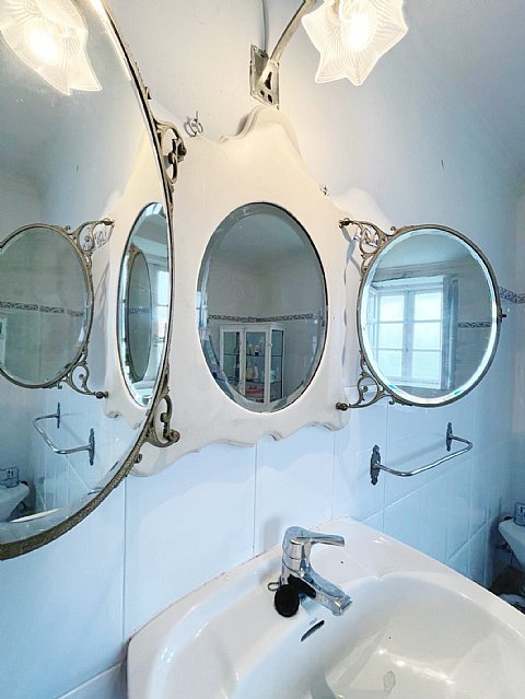 Conjunto de casas señoriales con finca urbana segregable y posibilidad de construir  