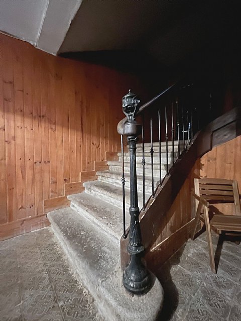 Conjunto de casas señoriales con finca urbana segregable y posibilidad de construir  