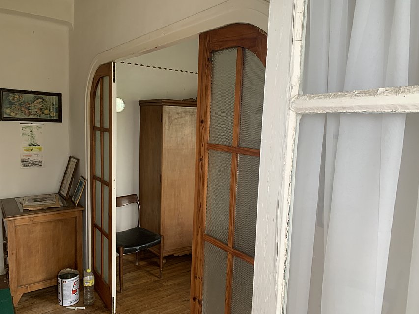 Casa indiviual de dos plantas con jardín en Barreda