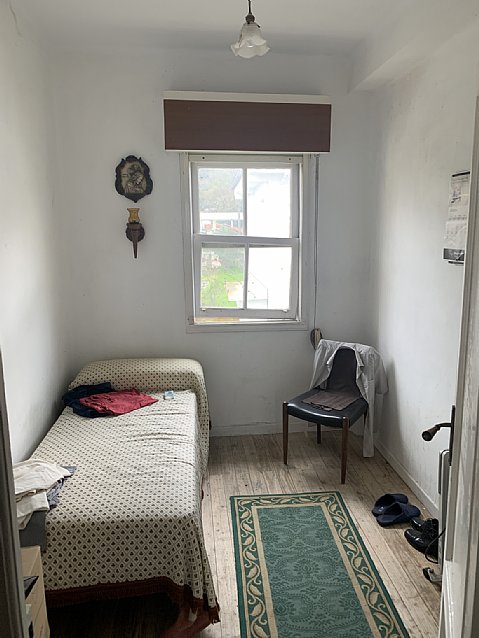 Casa indiviual de dos plantas con jardín en Barreda