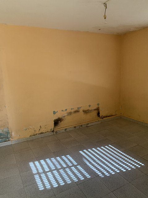 Casa indiviual de dos plantas con jardín en Barreda