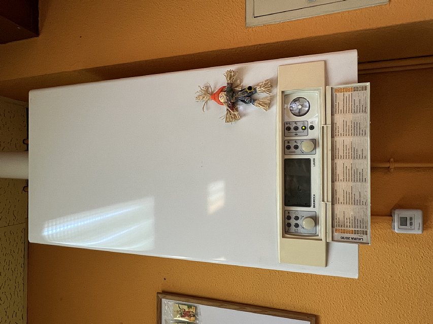 Amplio local en Torrelavega