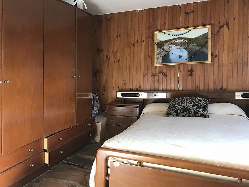 Estupenda casa al sur con terreno, garaje y muchas posibilidades